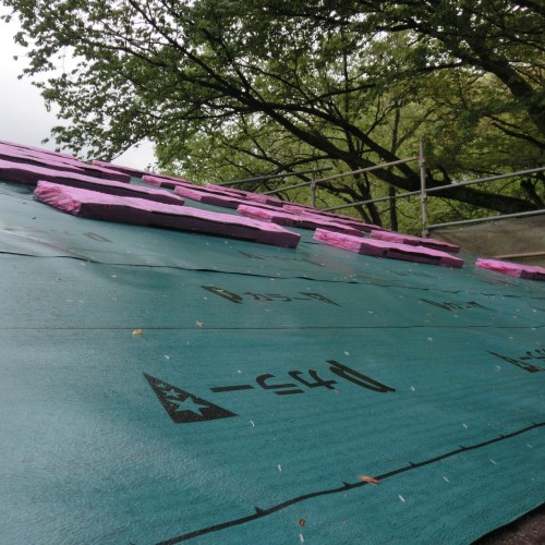 屋根の新しい防水シートです。